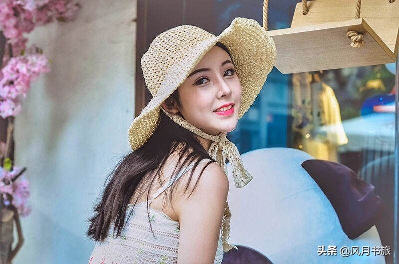 中国成都的锦里古街,成都最低调的三国古镇