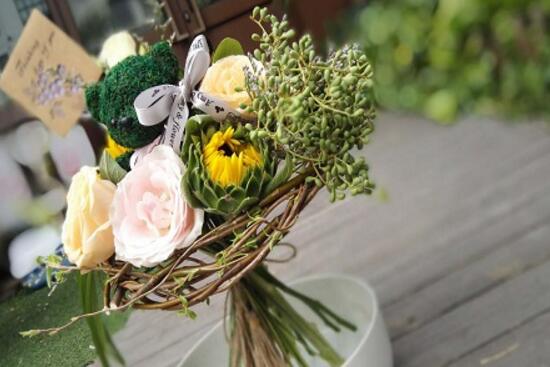 盆栽的康乃馨浇水怎么浇最好,康乃馨盆栽浇水技巧