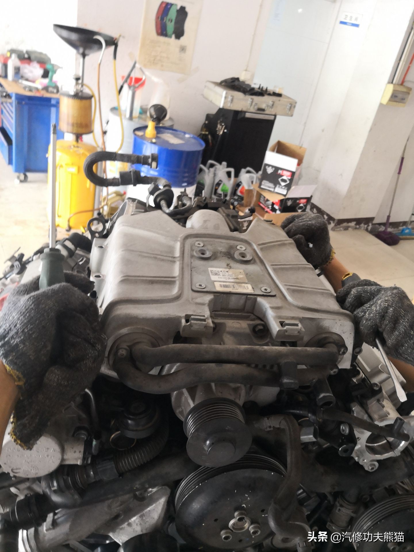 新款大众途锐烧机油吗,百万豪车为什么还烧机油