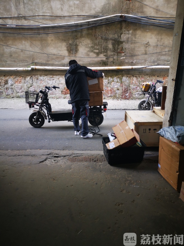 最近快递慢是因为太热了吗,现在快递慢我们怎样应对