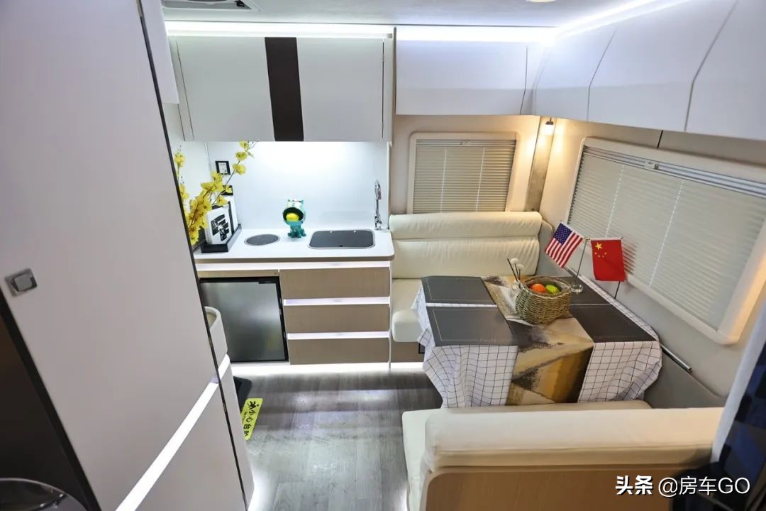 奇瑞瑞弗房车v800c多少钱,奇瑞20万以下房车报价大全