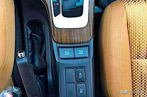 诺玛迪森穿越者川藏线,丰田穿越者进藏表现