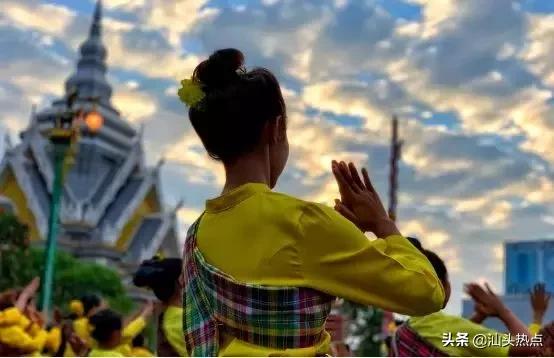 李嘉诚潮州饶平,祖籍潮汕的泰国富豪