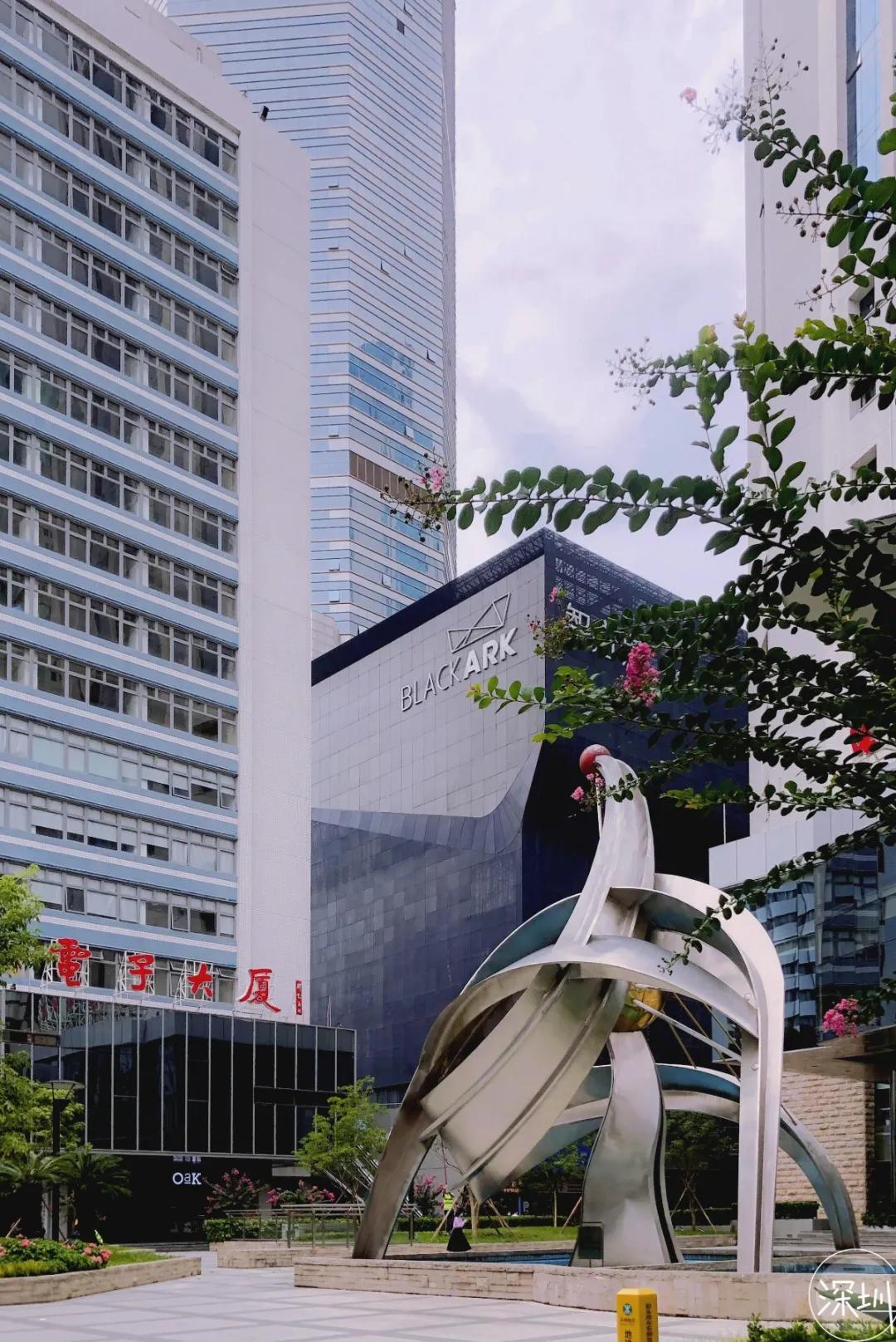 华强北电子市场什么时候形成的,深圳华强北电子市场倒闭了吗