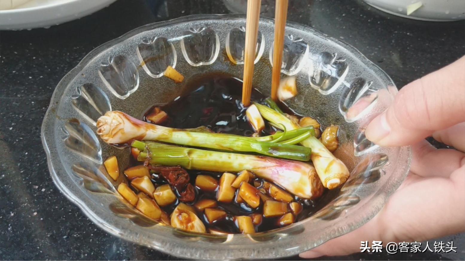 草鱼清炖豆腐最简单做法大全,草鱼炖豆腐放什么调料好吃