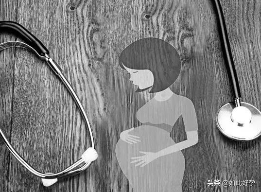 孕妇中期突然腹痛一下,孕妇强忍阵痛走路