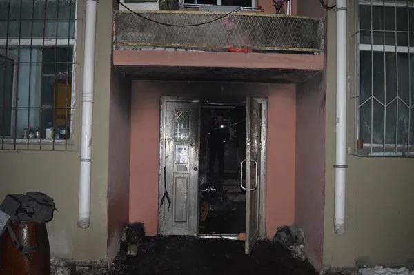 吉林火灾跳窗逃生惨烈事件,吉林市着火2人死亡的小区