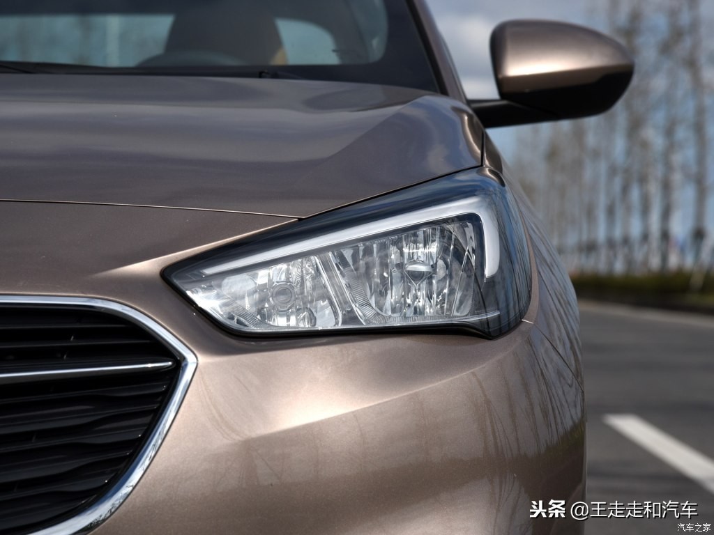 新款别克凯越外观怎么样,别克凯越老款红色高配自动挡