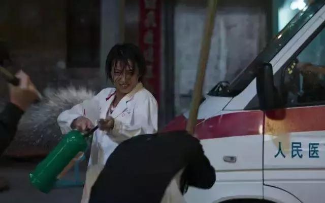 盘点编剧写出侮辱观众智商的剧情,神剧编剧侮辱智商怎么过审核的