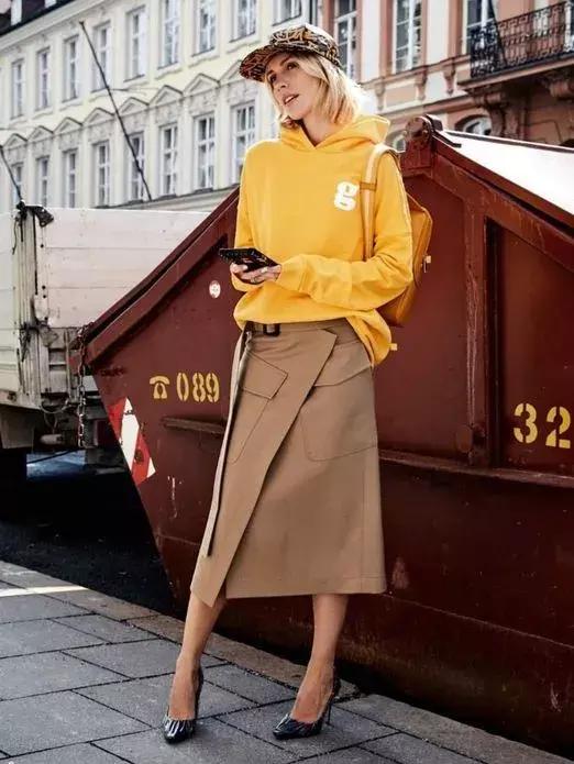 温度低穿的衣服,冬天穿宽松的卫衣怎么搭配