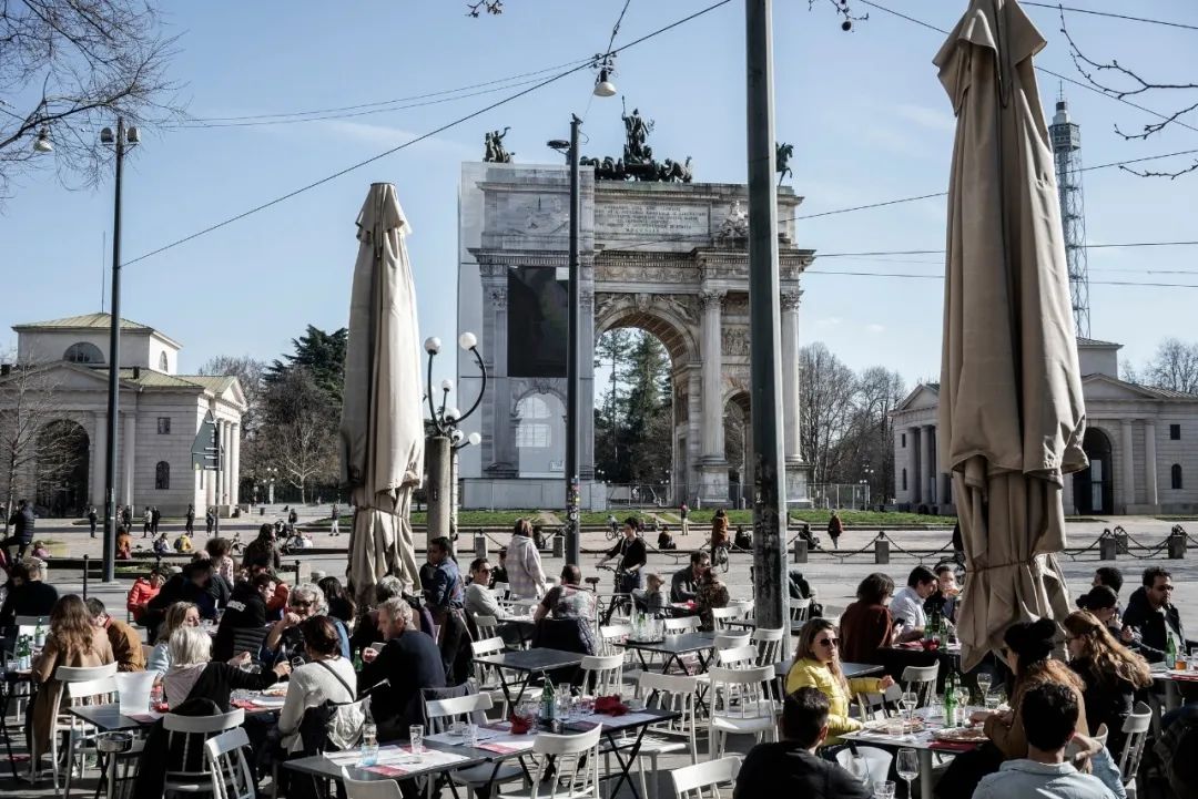 意大利米兰疫情 (意大利疫情最新消息会封城吗)