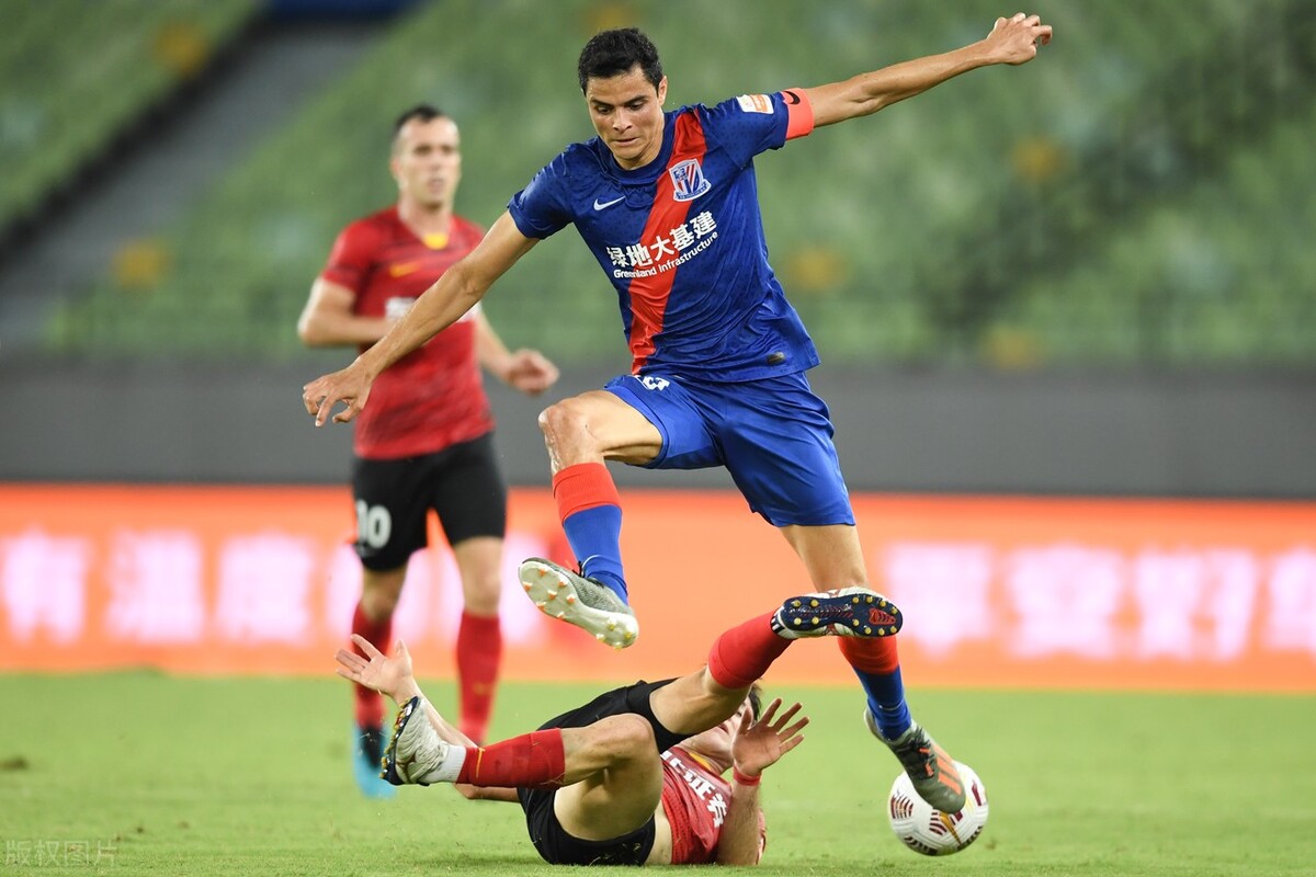 中超谢晖最新消息,谢晖爆料上港视频