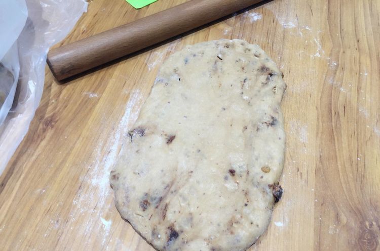 米旗枫糖核桃吐司,好利来全麦红枣核桃吐司