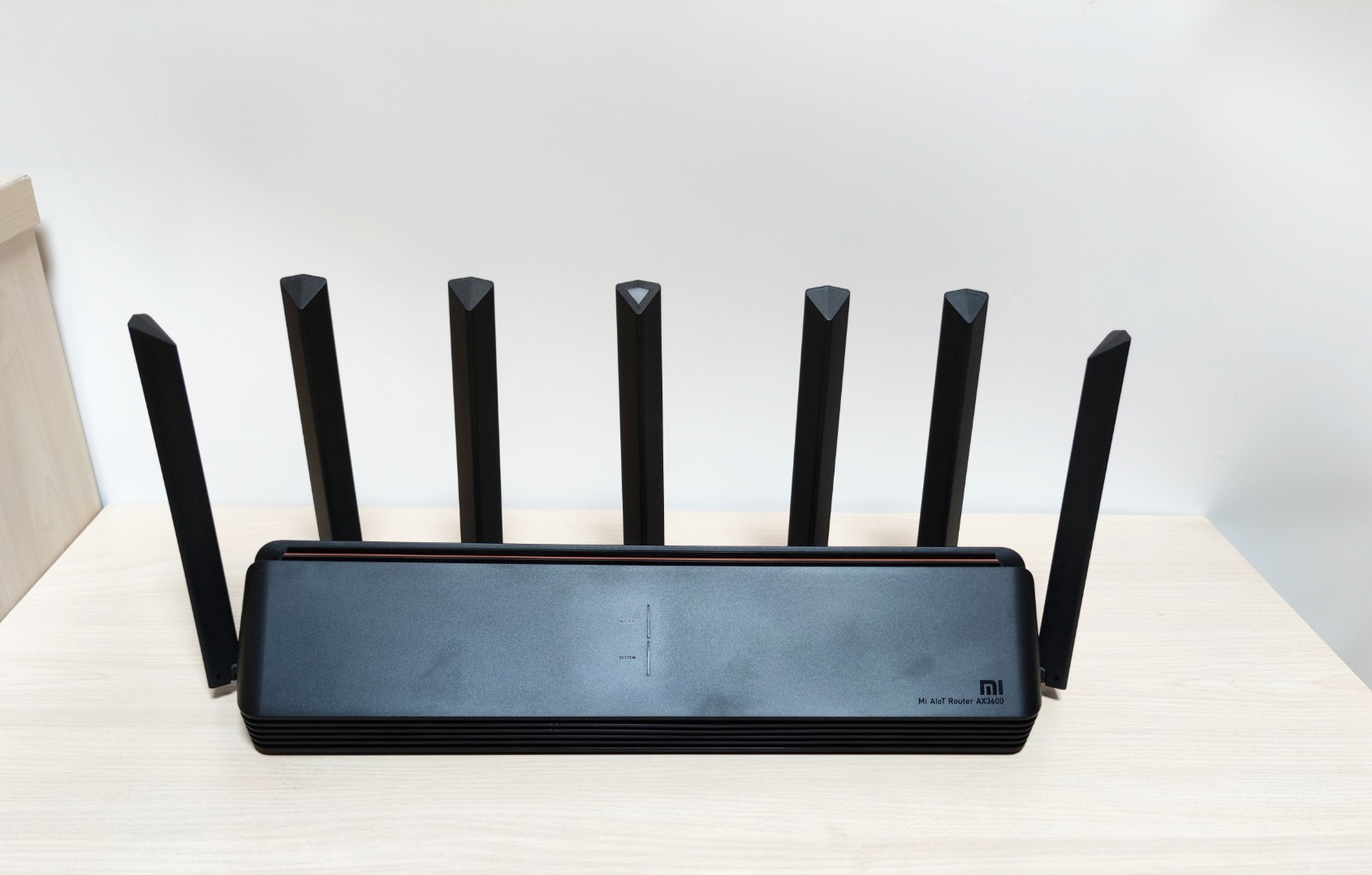 小米最新的wifi6路由器,小米wifi6路由器ax3000穿墙效果