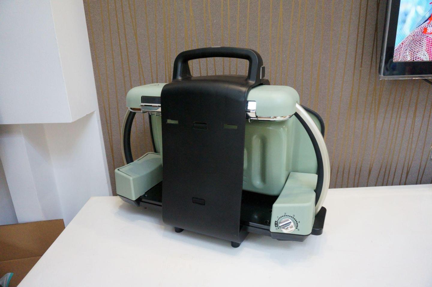 吹着空调吃烤肉空调有味道,吹着空调吃着烤肉