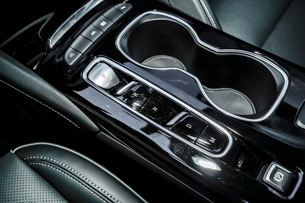 途观l和昂科威plus驾驶感受,昂科威plus和大众途观l深度评说