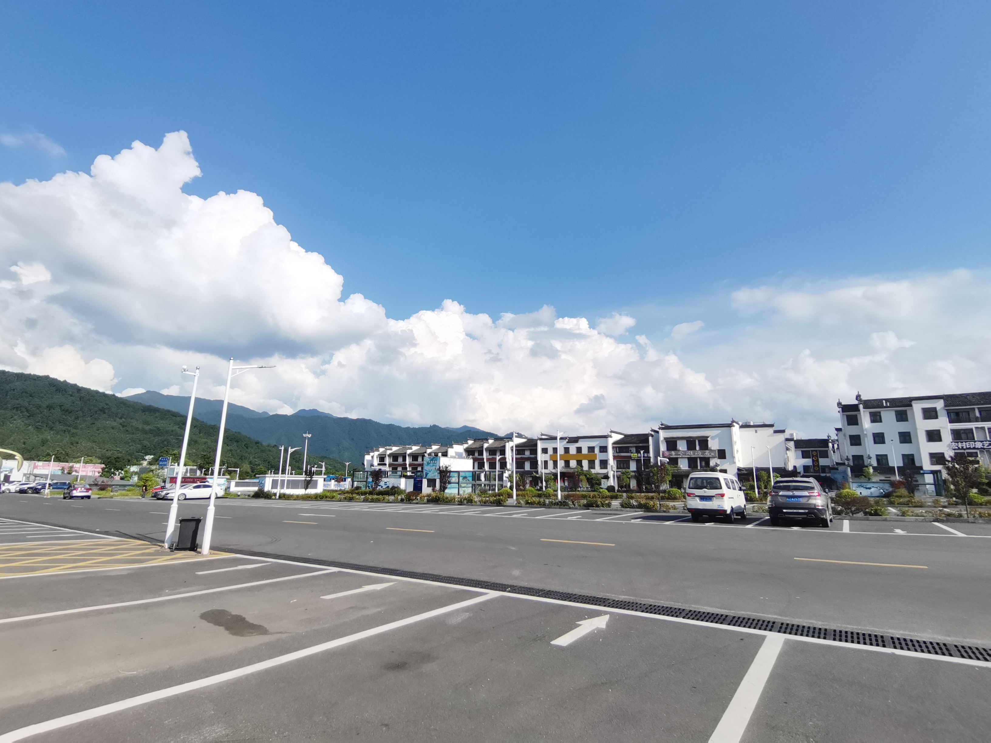 携程黄山婺源宏村旅游攻略,大学生两日游宏村黄山