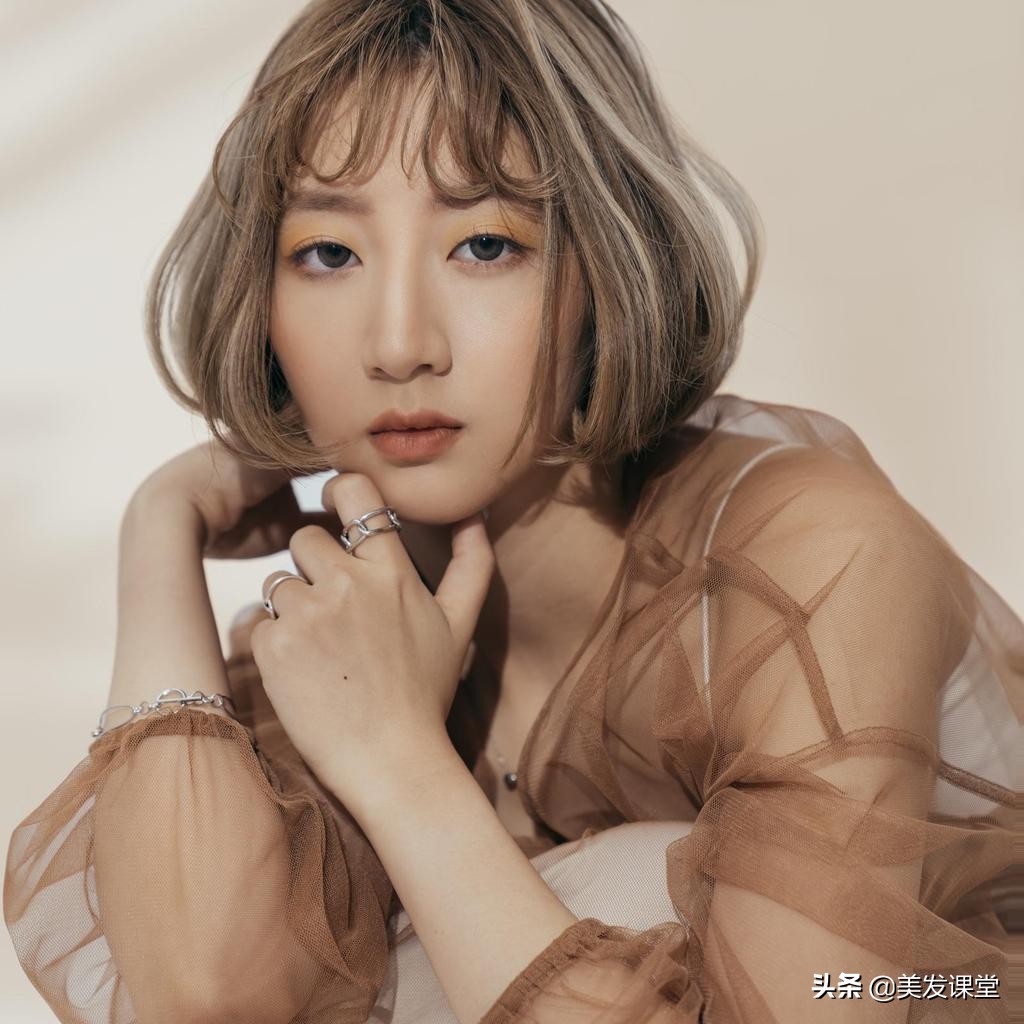 证件照红色换蓝色头发处理,头发红色改蓝色怎么改