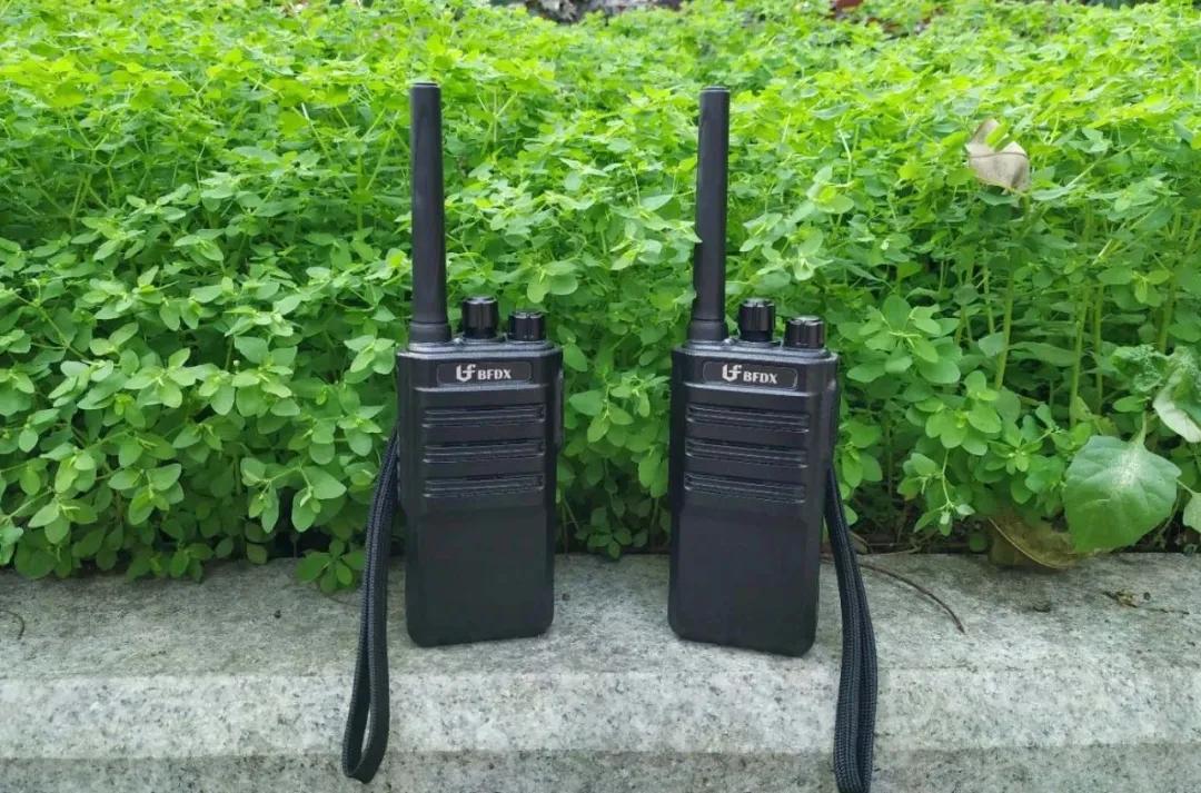 摩托罗拉对讲机怎么多台调频配对,不同品牌耳挂对讲机怎么调频配对