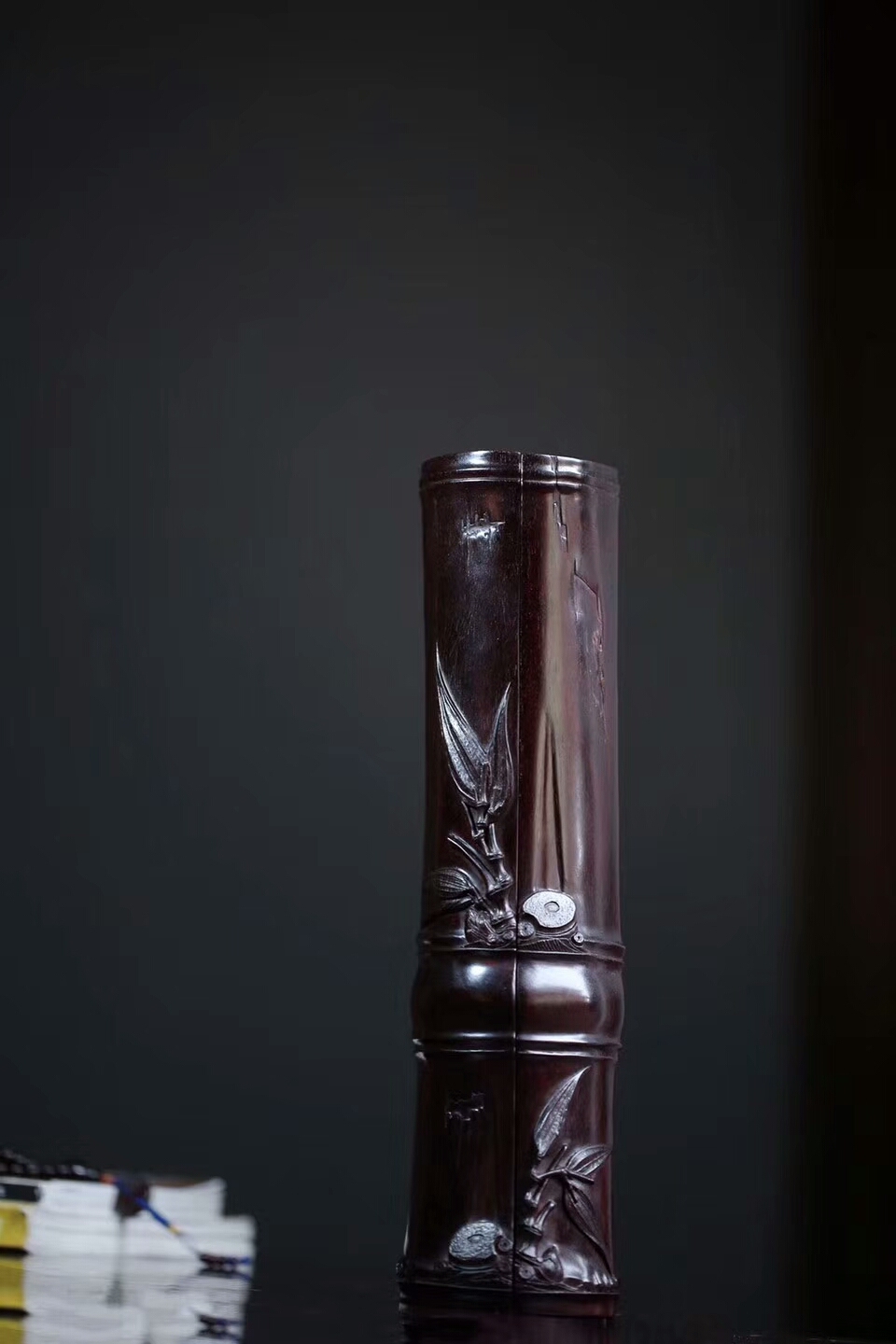 木雕用什么材质的最好,常见的木雕材料一般分为两大类