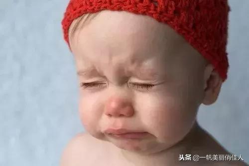 宝宝拉黄色稀水样便解决方法,蛋花样水样大便