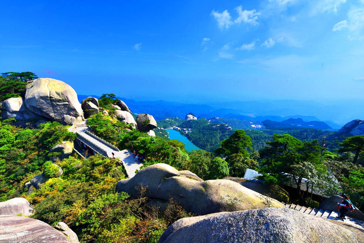 从旅游的角度看中国最美十大名山,国内旅游最值得去的名山