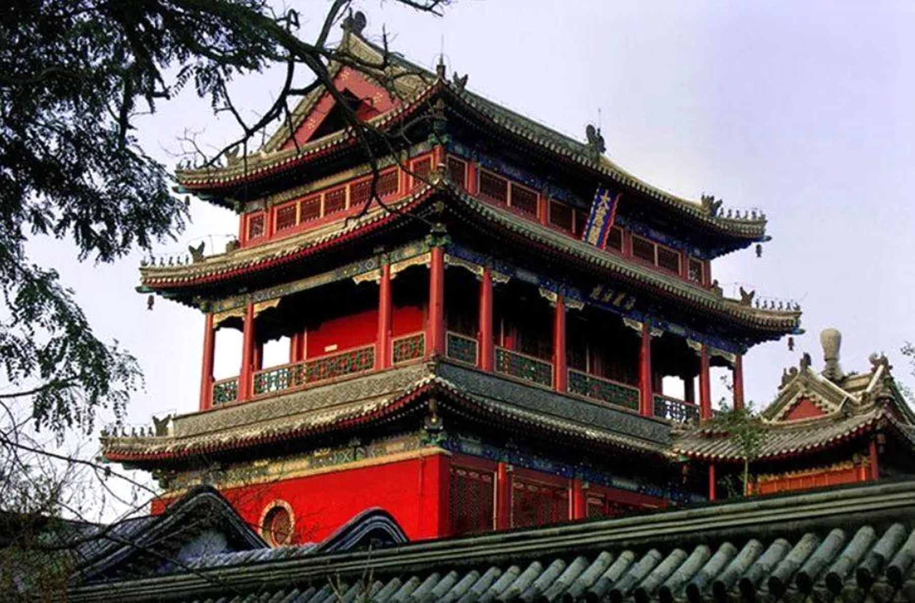 这么牛的古城，咋就在省会PK中败给了石家庄？古往今来说保定