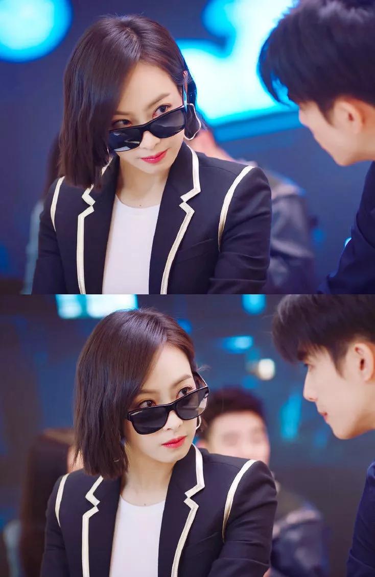 跟贺繁星学职场穿搭,贺繁星职场穿搭