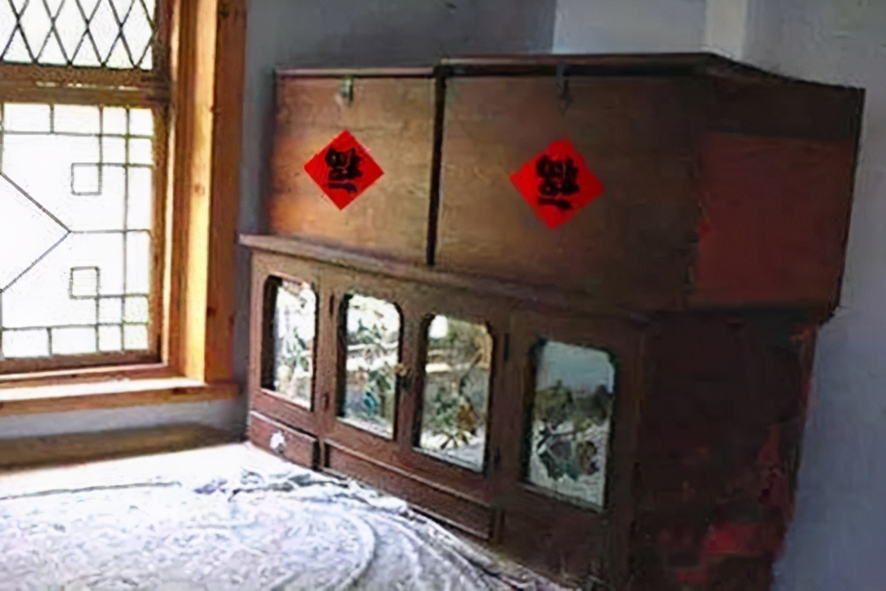 福字怎么贴有寓意,福字正着贴好还是倒着贴的寓意好