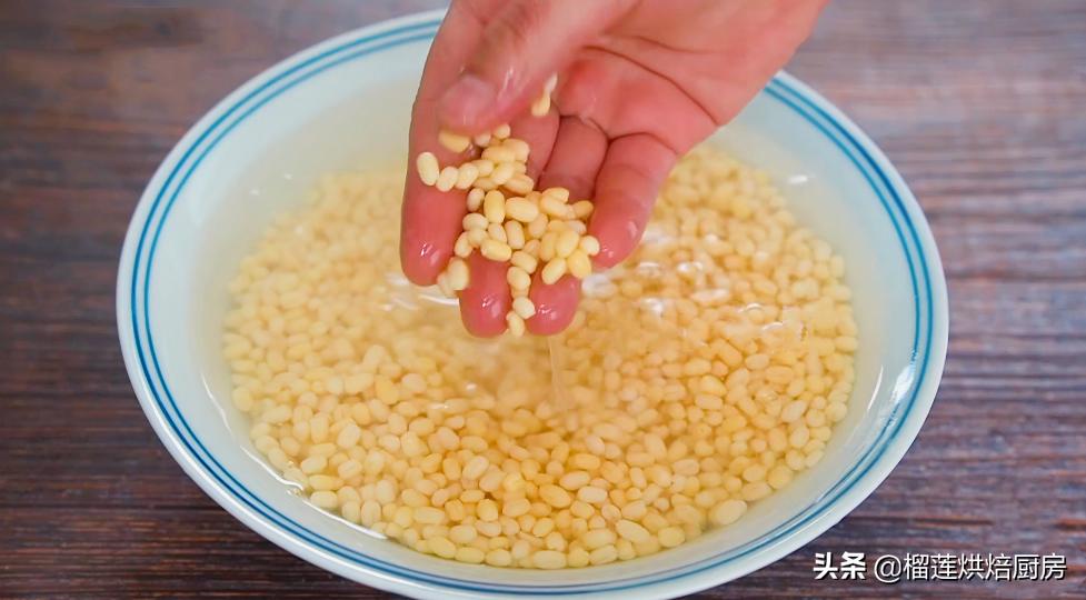 绿豆面自制绿豆饼,绿豆面怎么做出绿豆饼