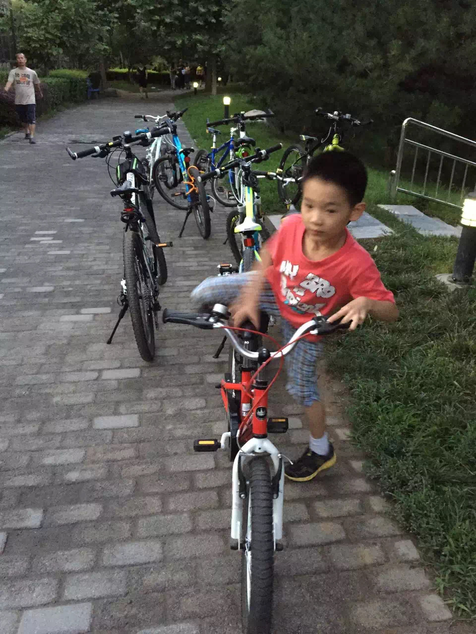 优贝故事开场曲,关于优贝的故事简短