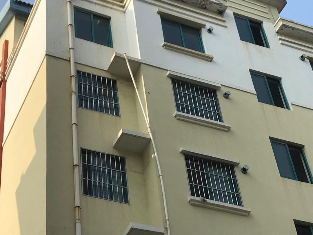 小公园垃圾场视频,公园垃圾乱象