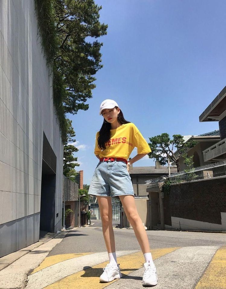 身材偏瘦干瘪女生夏季怎么穿,适合干瘦女生的穿搭