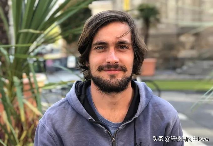 法国生活月薪多少才算够？巴黎人喊出5千欧！外省佛系...