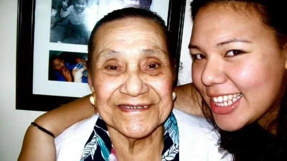 8旬老太在养老院突发疾病,八旬皮肤病老奶奶后续