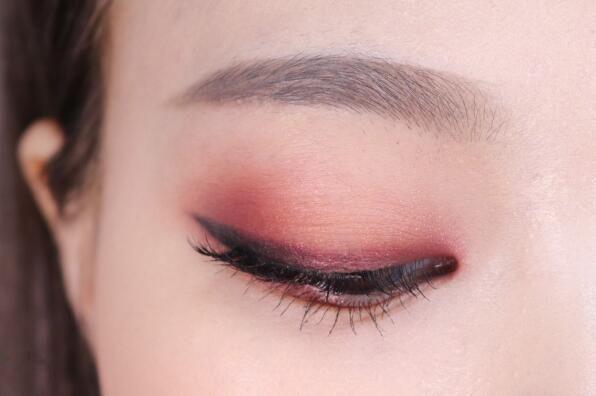 肿眼泡内双眼妆教程全包眼线,内双肿眼泡长睫毛怎么画眼妆