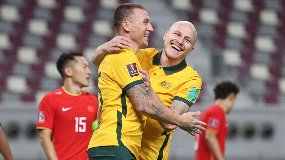 国足惨败后记者感叹球迷不离不弃,国足惨败引发外媒哄笑的原因分析