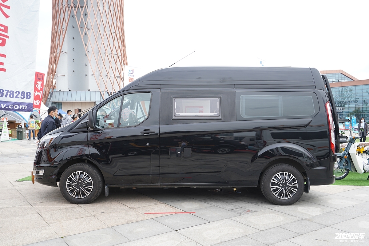 19江铃福特全顺多少钱,19.98万新全顺房车价格