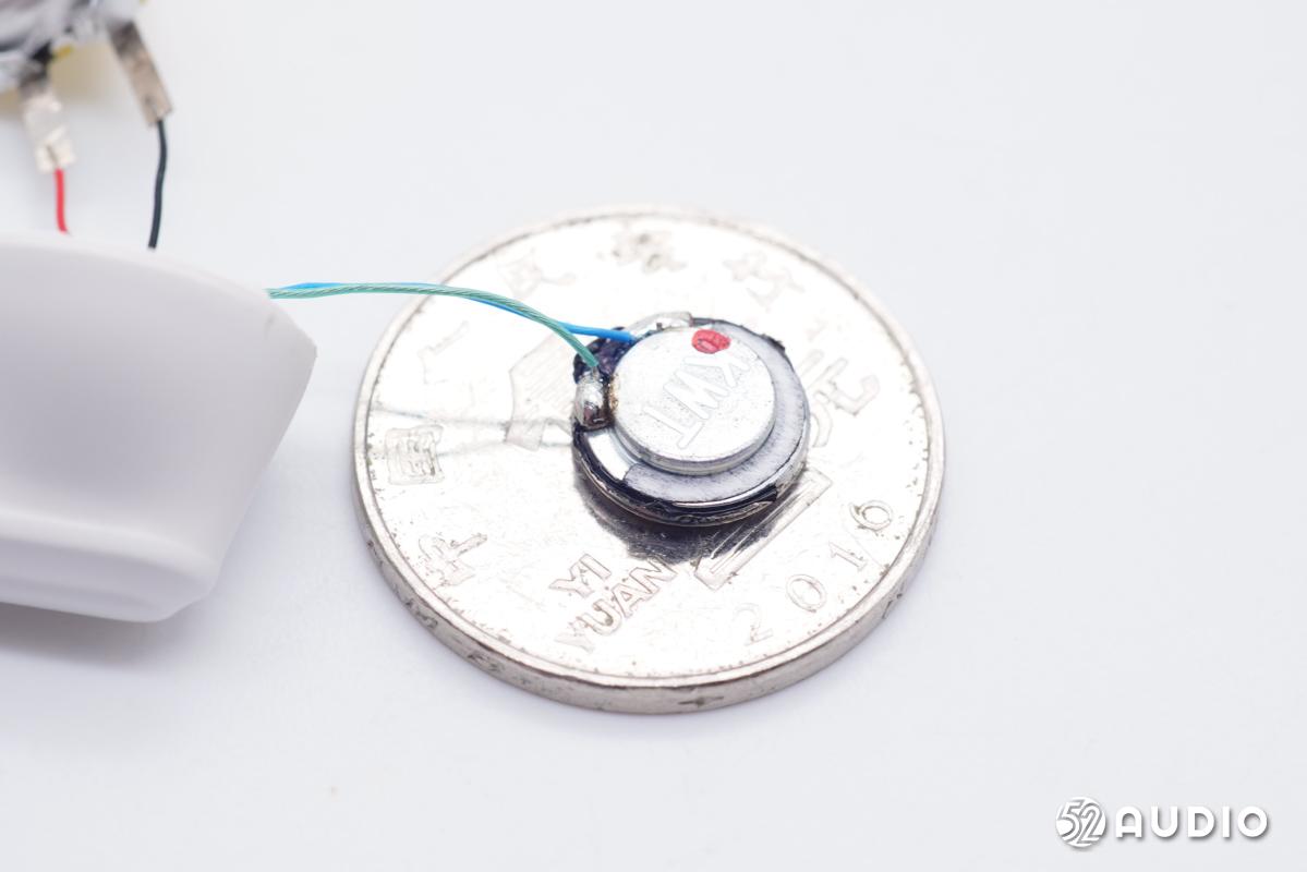 半入耳式降噪耳机jbl,轻量化头戴式无线耳机