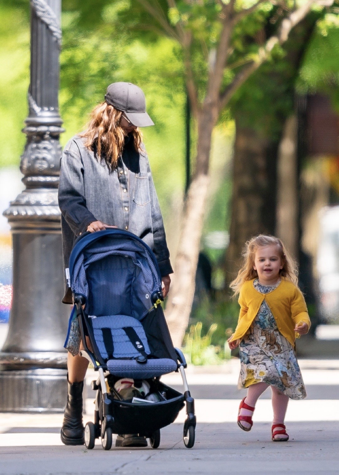 c罗前女友伊莲娜维密秀图片,c罗前女友伊莉娜拍过的电影
