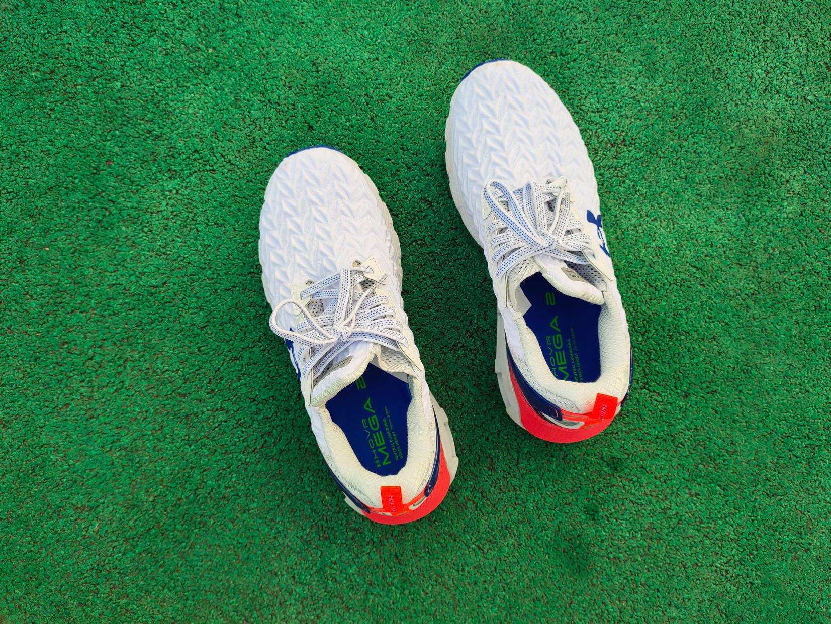 始于颜值忠于品质雷克萨斯,始于颜值忠于舒适鞋子