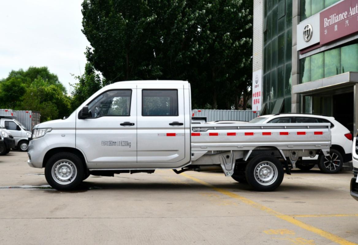 五菱荣光新卡双排国五价格,最新发布五菱荣光新卡双排