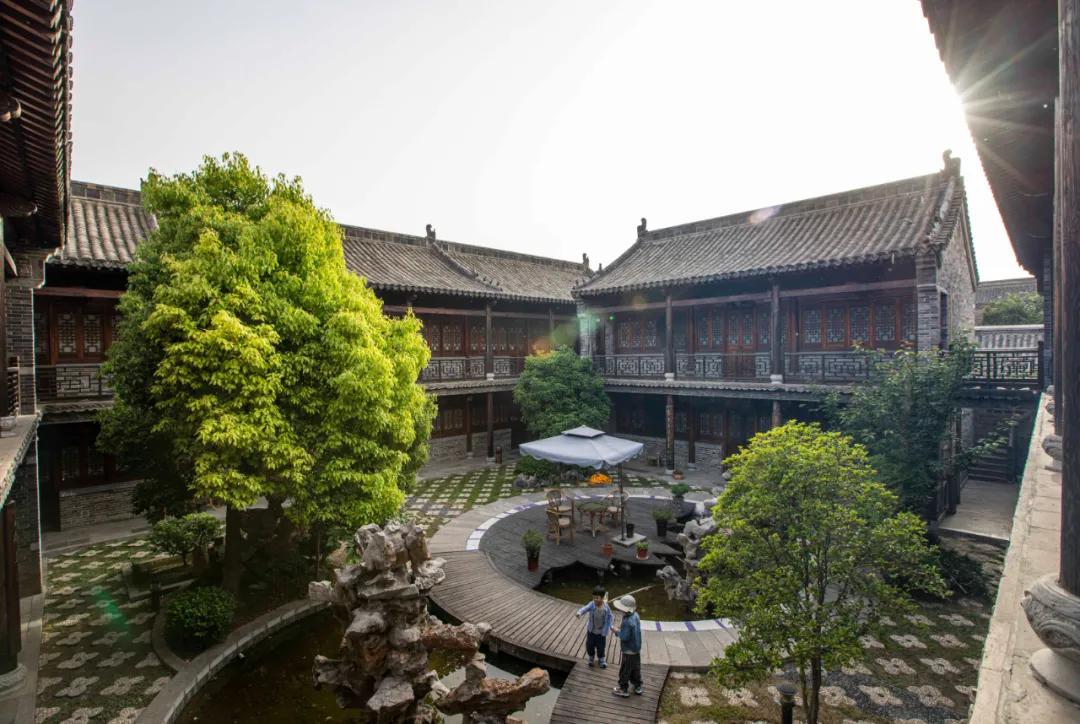 隐藏在繁华都市里的小清新酒店,风景绝美适合度假的酒店