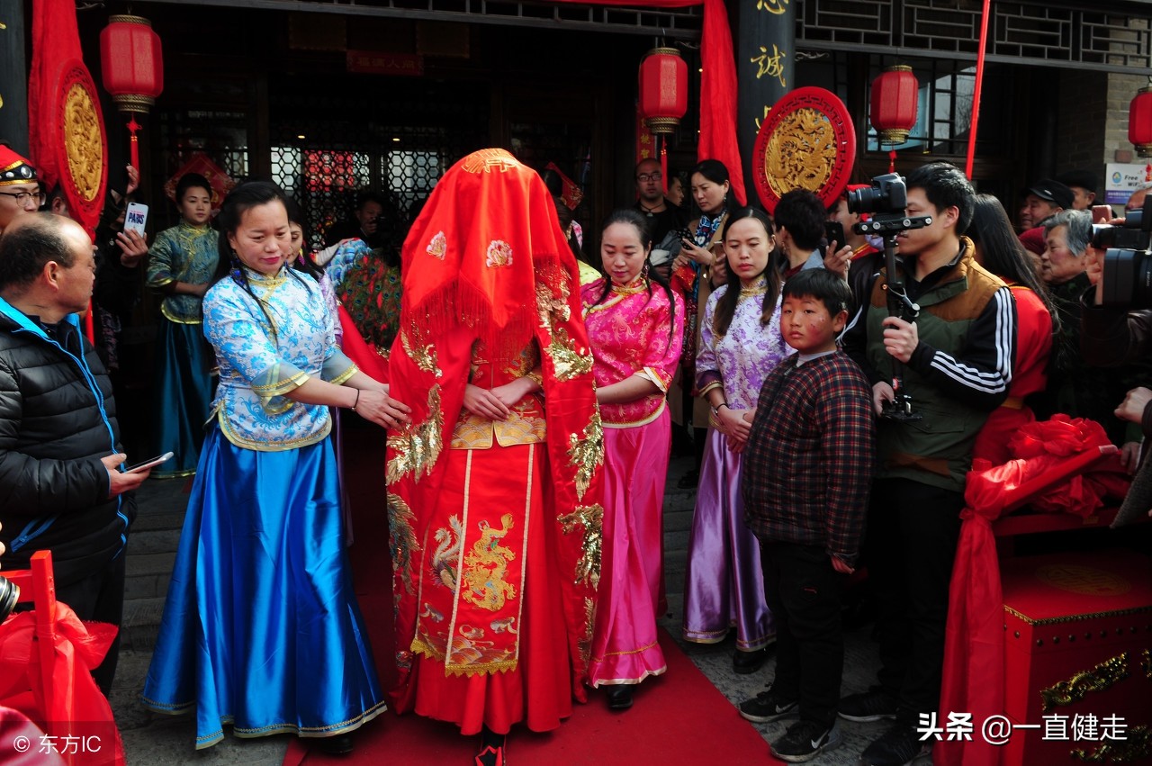 小说红楼梦完整版免费听,红楼梦小说全集免费完整版