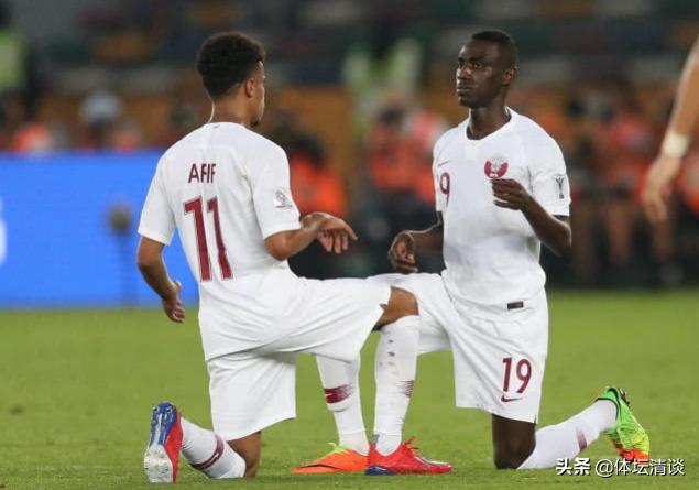 黑马神话！卡塔尔3-1胜日本首夺亚洲杯，22岁小将单届9球创纪录