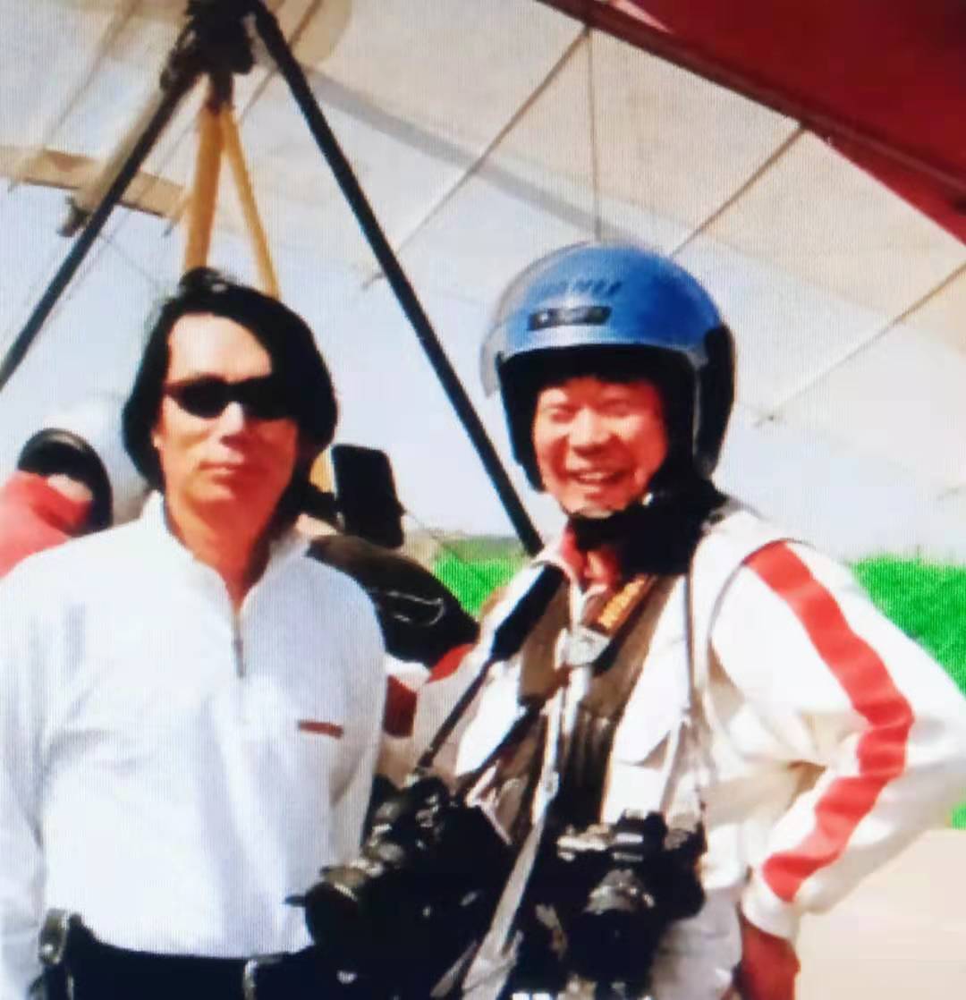 他多大背景？45岁面见新华社河北分社社长请求调入