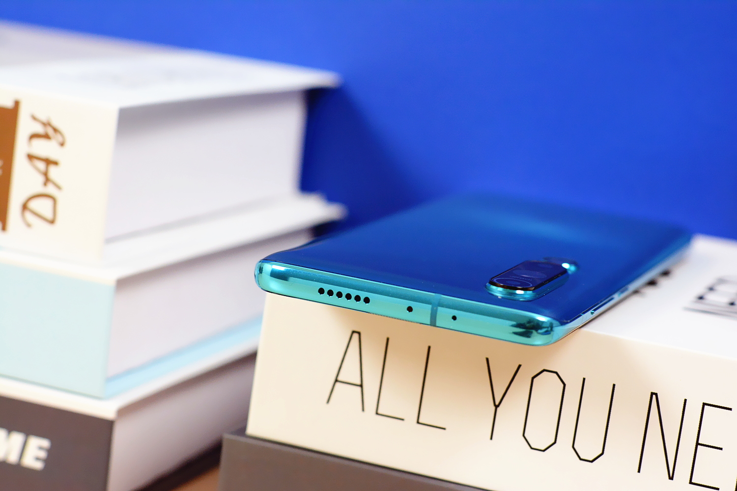 小米10至尊纪念版扬声器怎么样,小米10两个扬声器声音不一样大