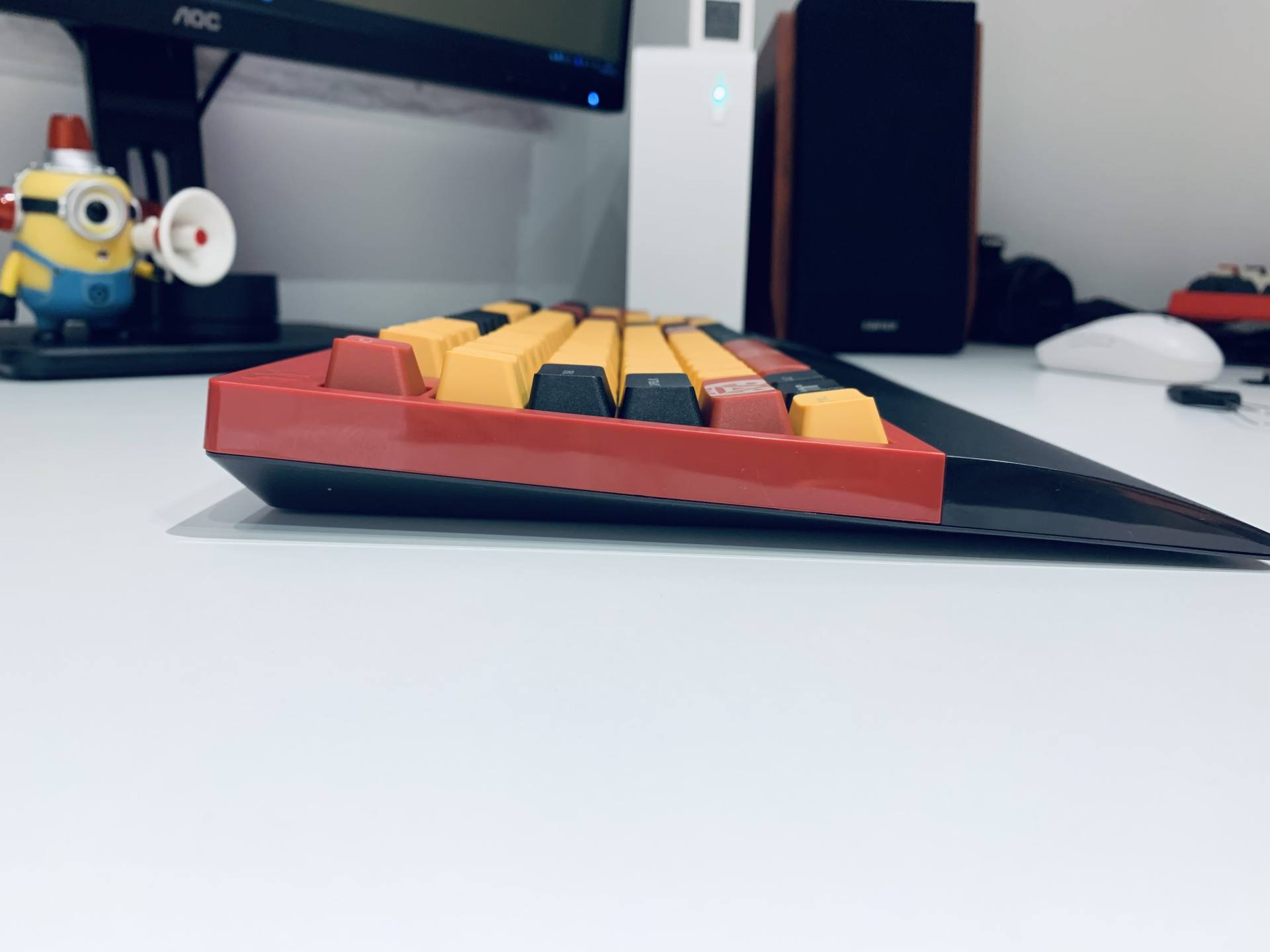 送媳妇爱你3000遍，G521钢铁侠版机械键盘开箱