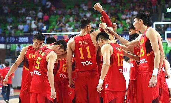 易建联与周琦谁的实力更强,周琦为什么这么难超越易建联