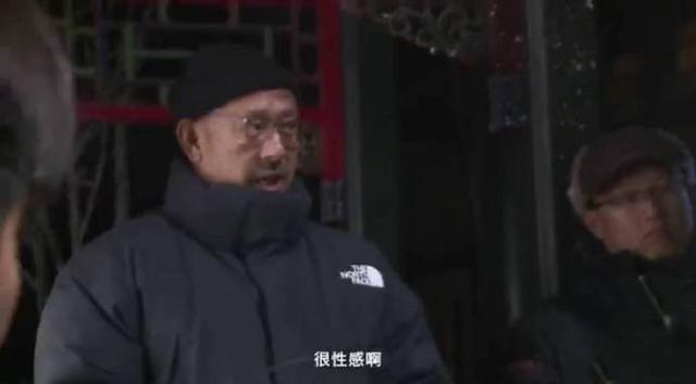 彭于晏腹肌训练的方法,彭于晏练腹肌的动作